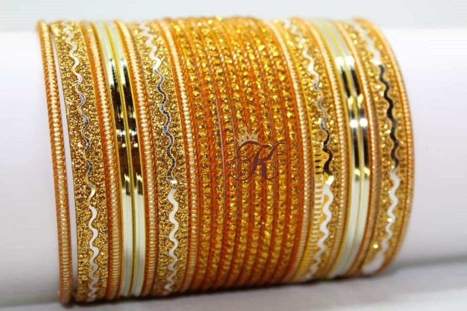 PRE MADE SET IN MUSTARD AND GOLD COLOUR