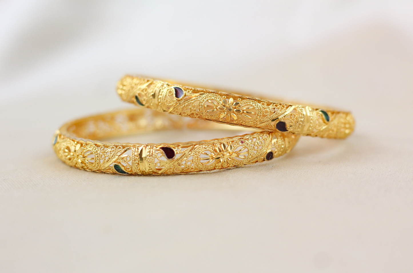 Premium Quality Gold Brass Kangan (set of 2)