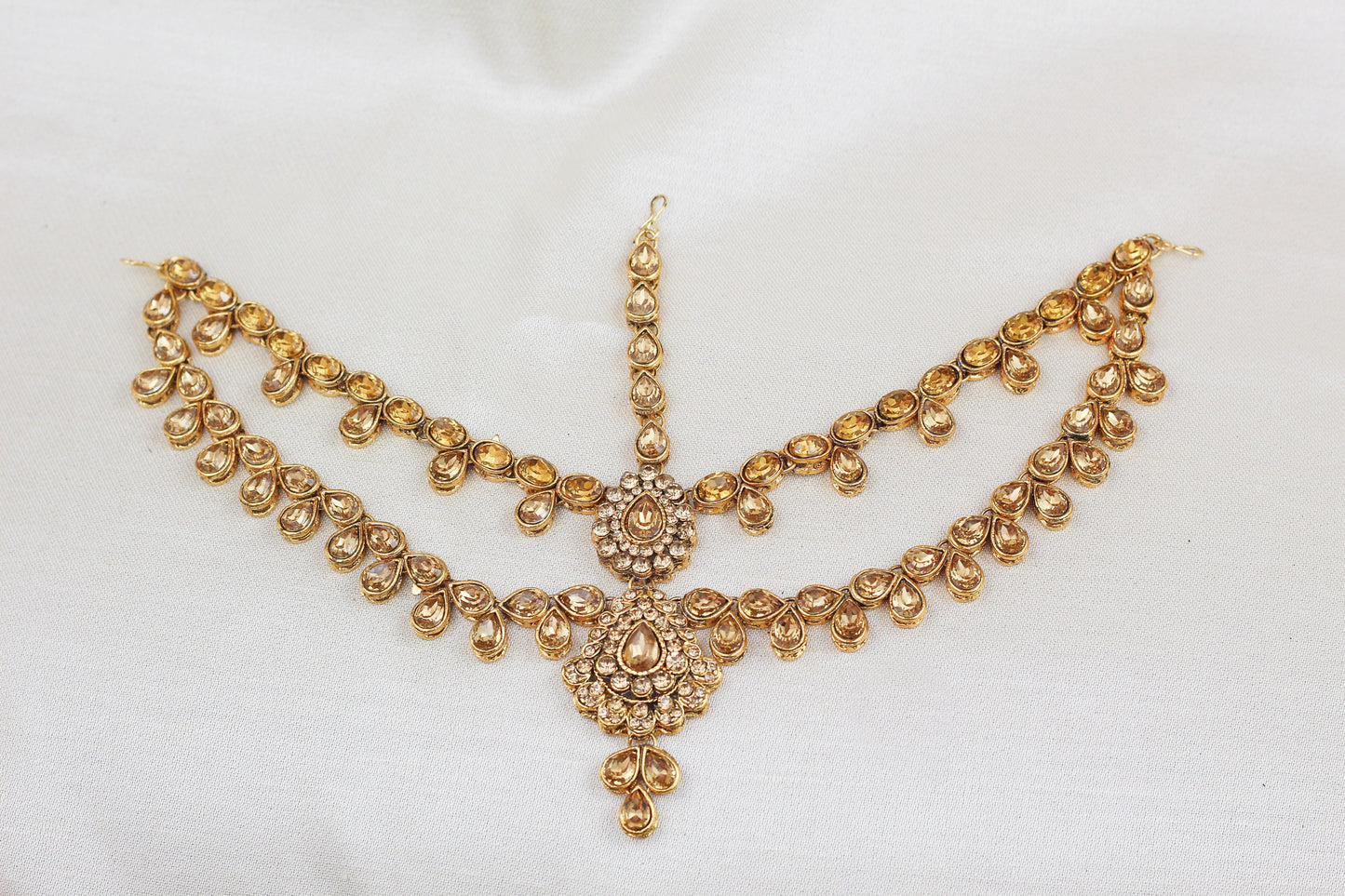 DOUBLE STONE CHAIN MATHA PATTI