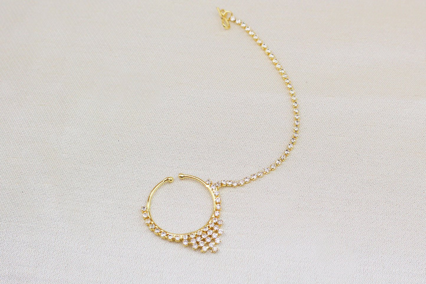RHINE STONE NOSE RING (NATH)