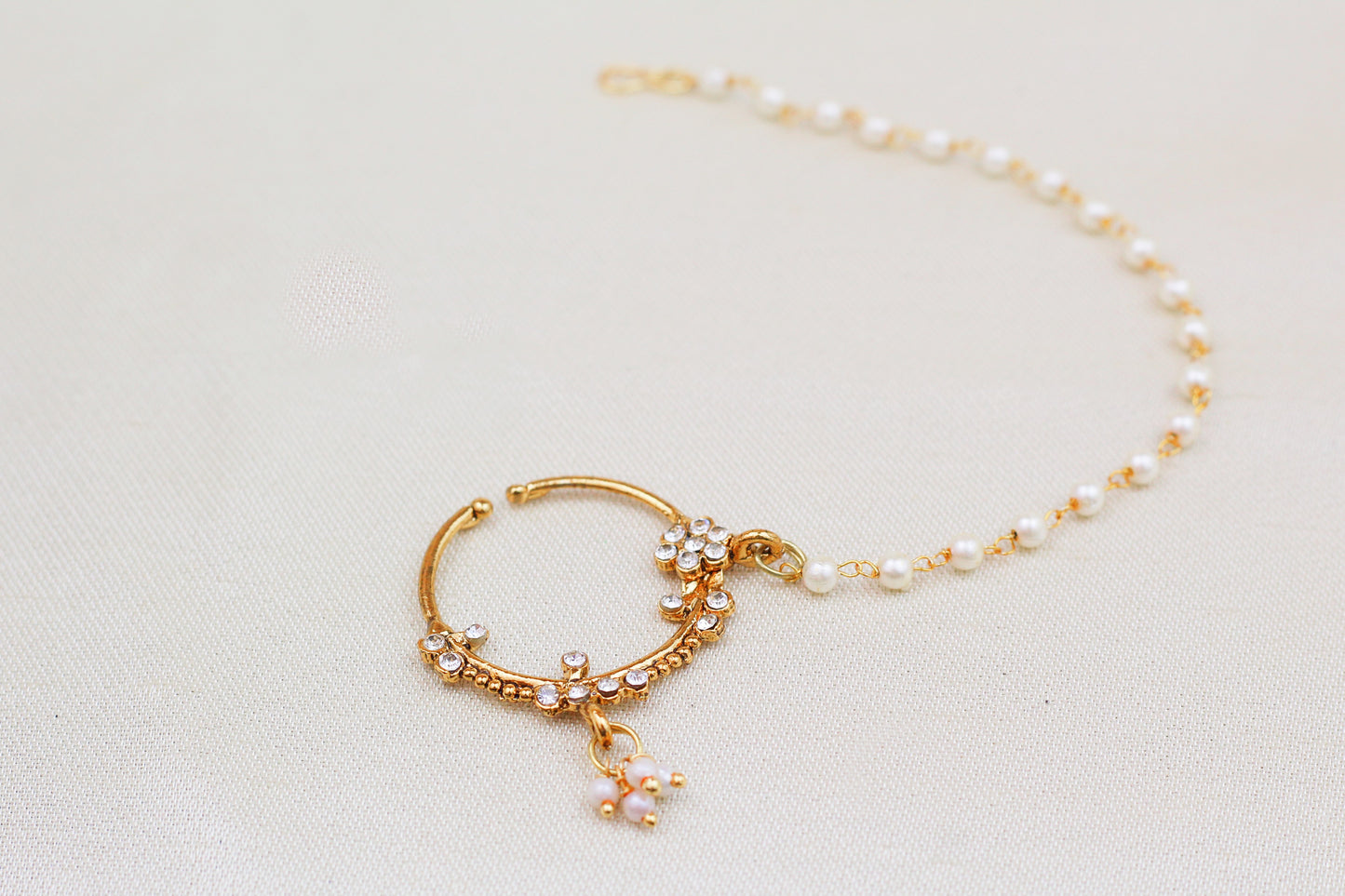 RHINE STONE WITH PEARL CHAIN NOSE RING (NATH)