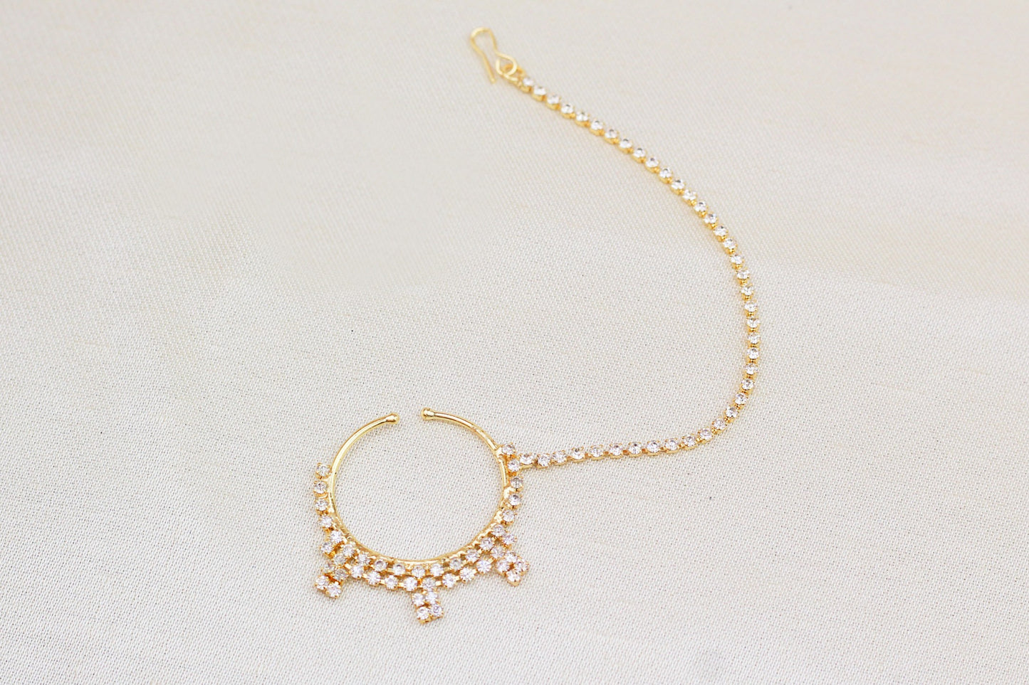 RHINE STONE NOSE RING (NATH)