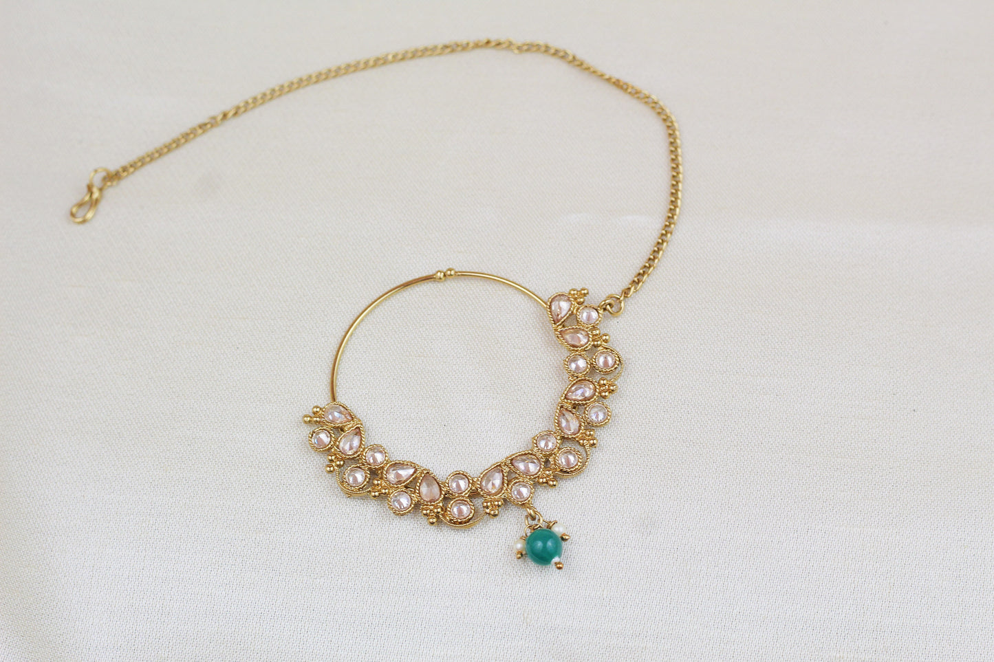 POLKI WITH EMERALD GREEN BEAD NOSE RING (NATH)