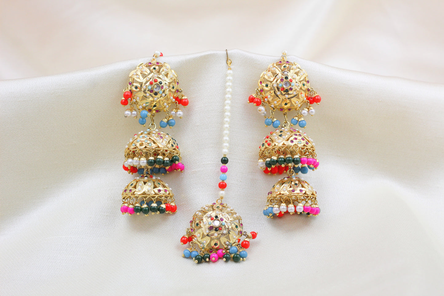 MULTI COLOR JADAU TIKKA SET WITH JHUMKA
