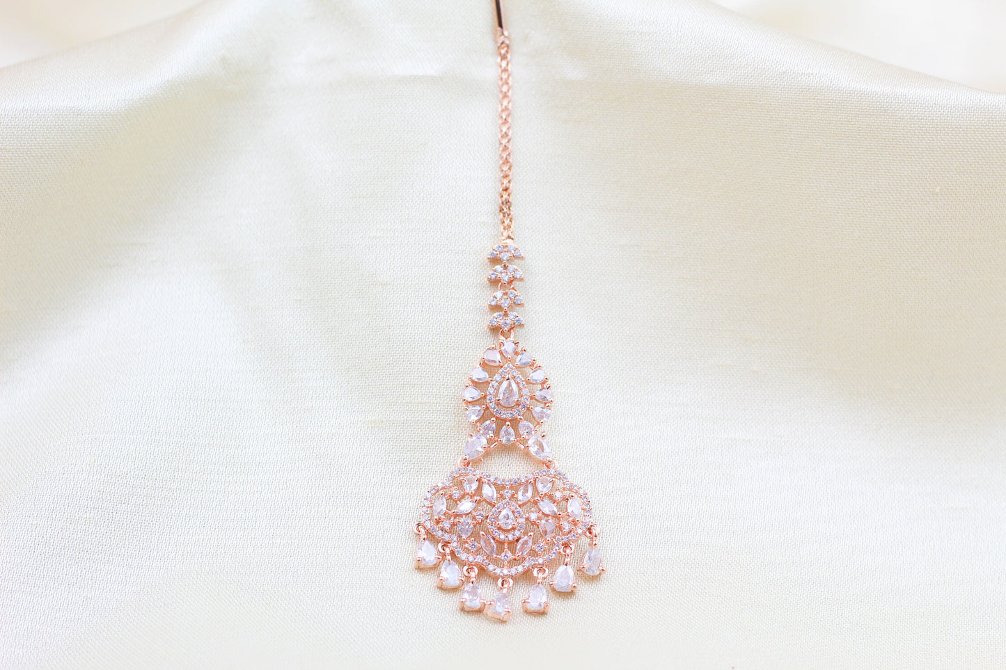 COPPER FINISH AD MAANG TIKKA