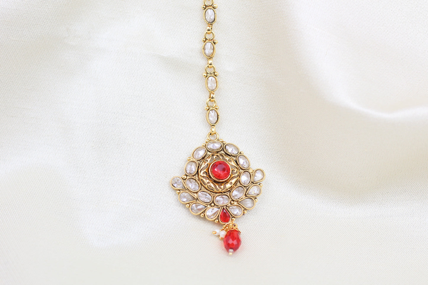 POLKI WITH RED BEADS MAANG TIKKA