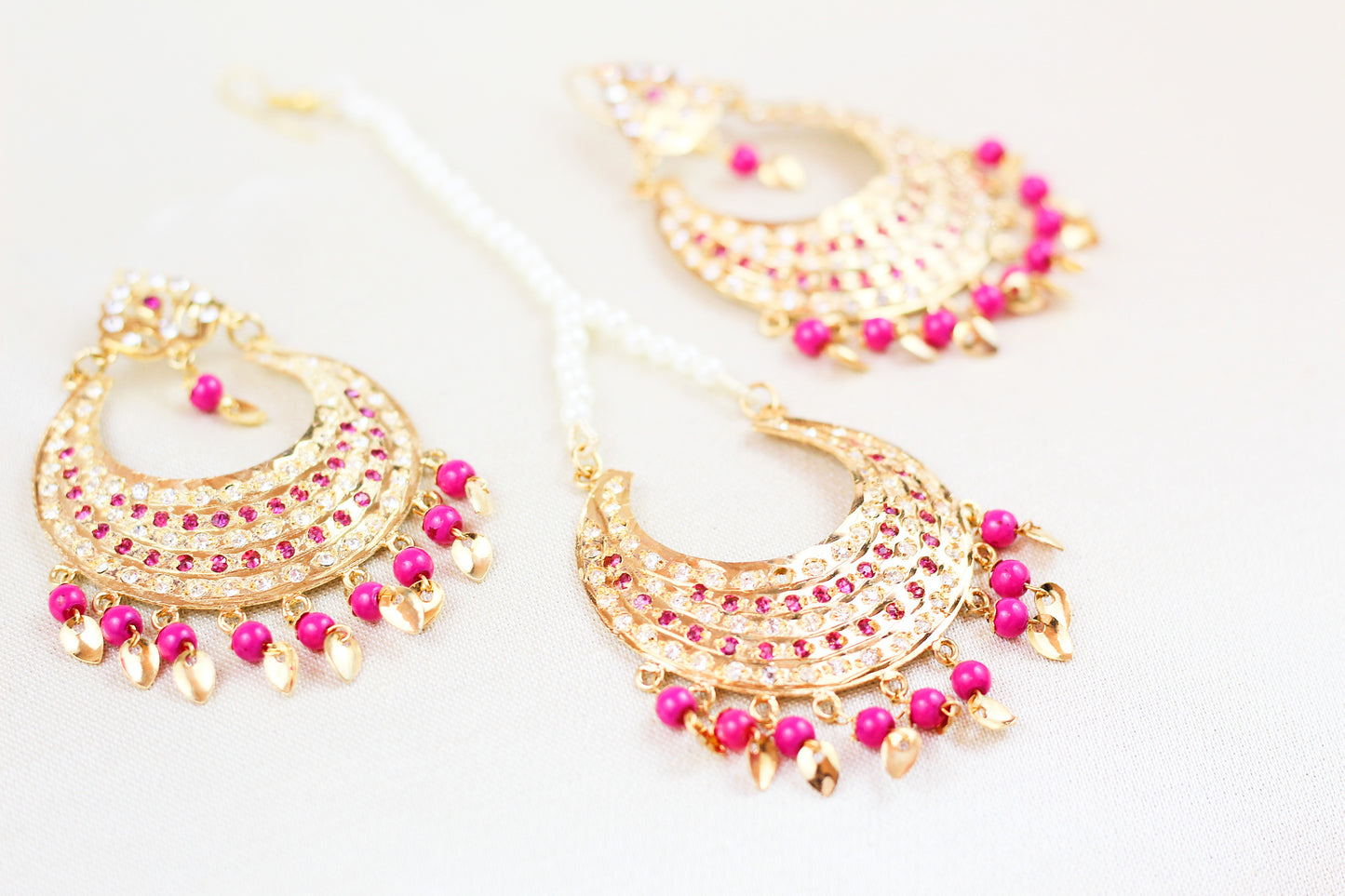 JADAU FUCHSIA PINK CHANDBALI TIKKA SET