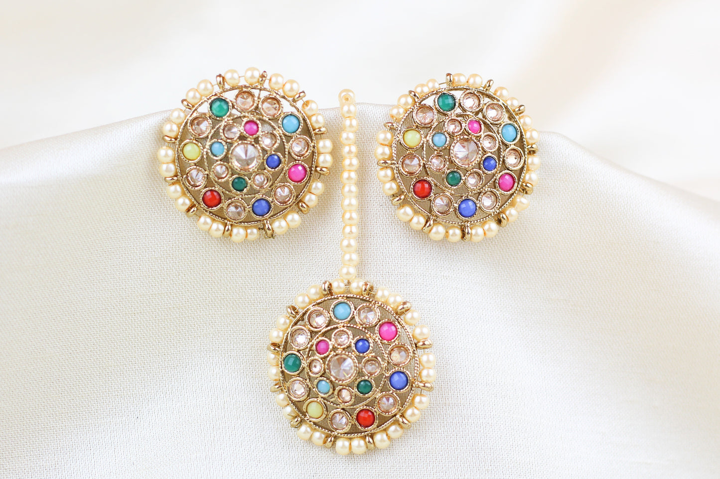 POLKI AND MULTI COLOUR BEADS TIKKA SET WITH STUDS