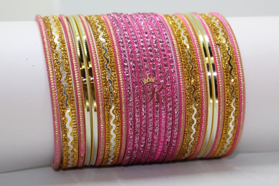 PRE MADE SET IN PINK AND GOLD COLOUR