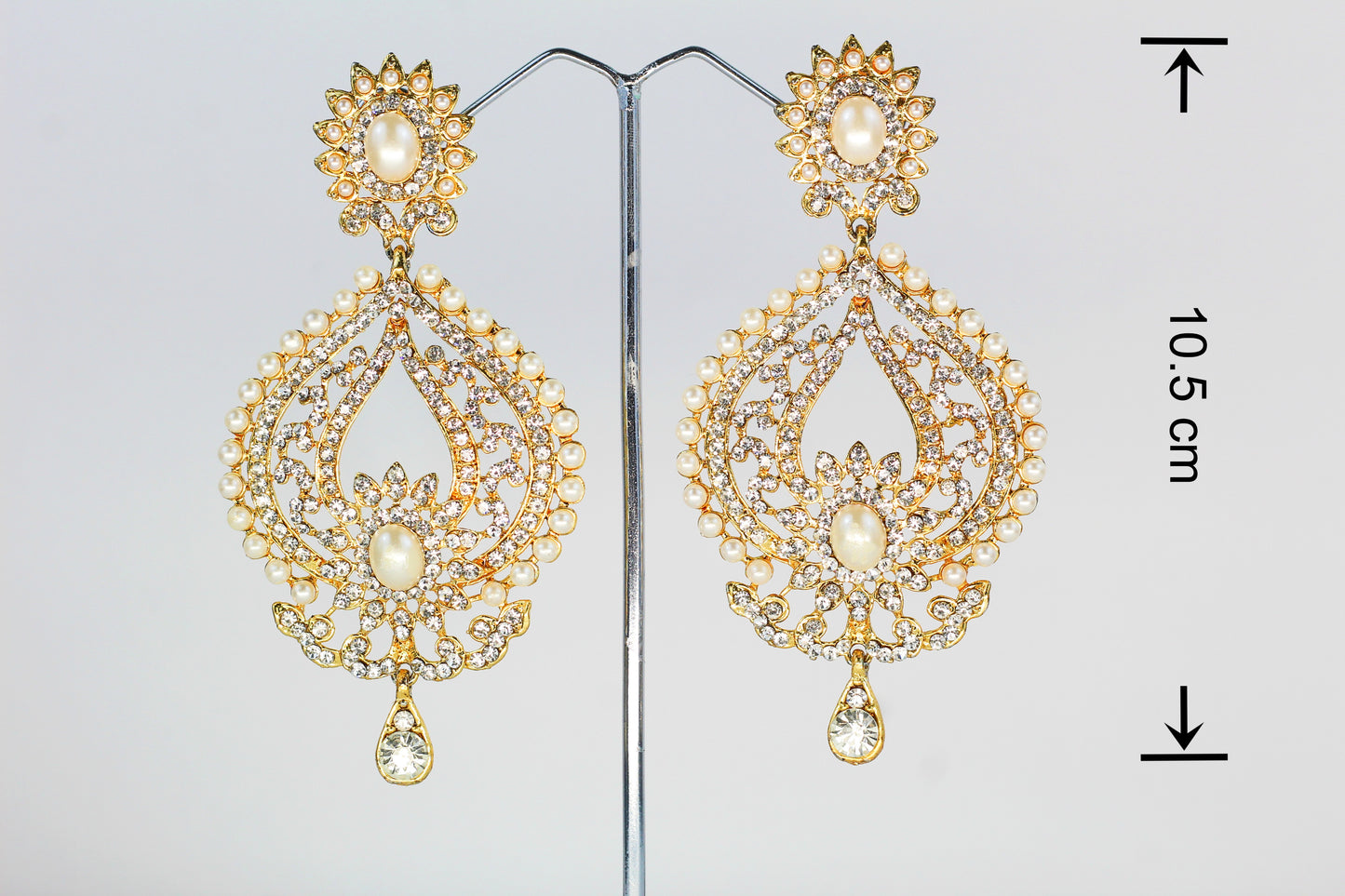 RHINE STONE AND PEARL EARRING