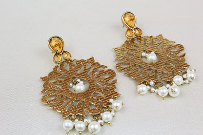 PATRA DESIGN WITH YELLOW/GOLD STONE  EARRING