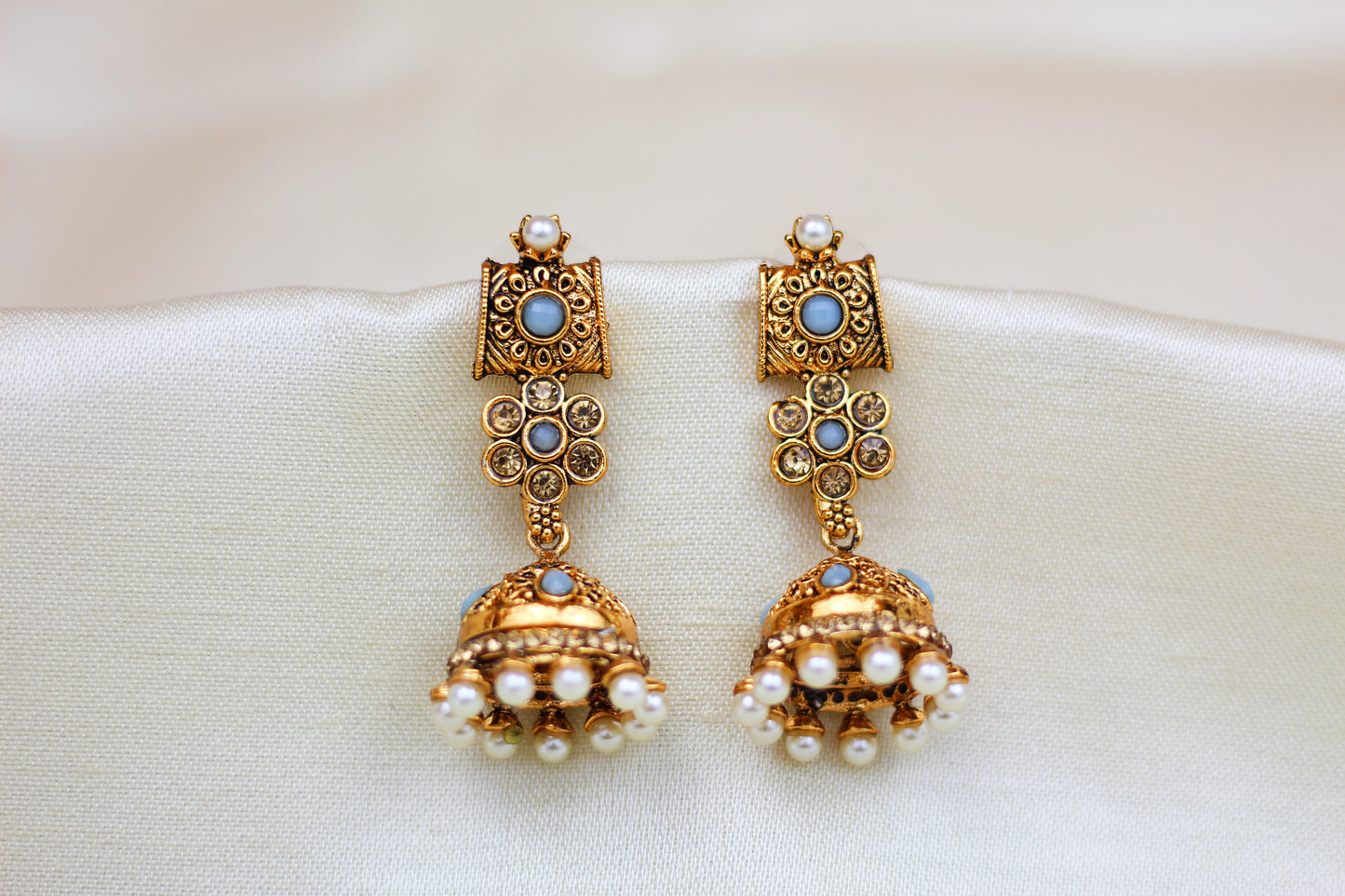 GREY ANTIQUE GOLD JHUMKI