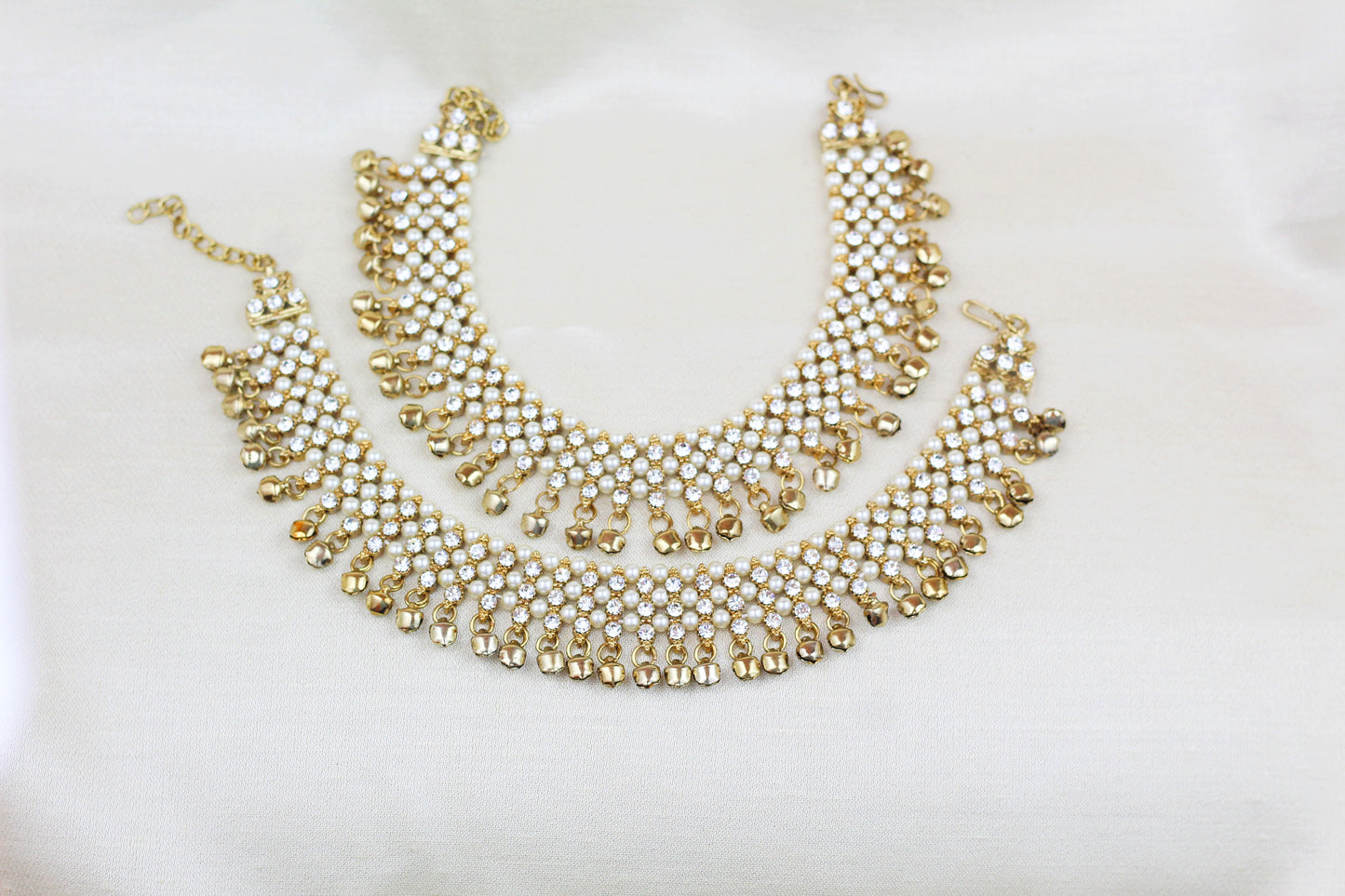 OXIDISED STONE AND PEARL ANKLETS