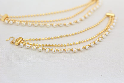 GOLD FINISH TRIPLE CHAIN WITH PEARL SAHARE