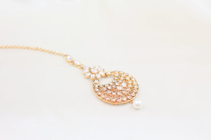 POLKI WITH PEARL DROP MAANG TIKKA