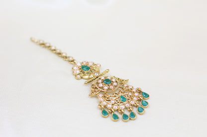 POLKI WITH GREEN BEADS MAANG TIKKA