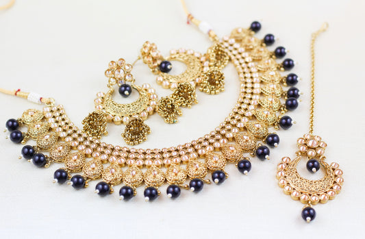 POLKI NECKLACE SET WITH BLACK BEADS (4PC)