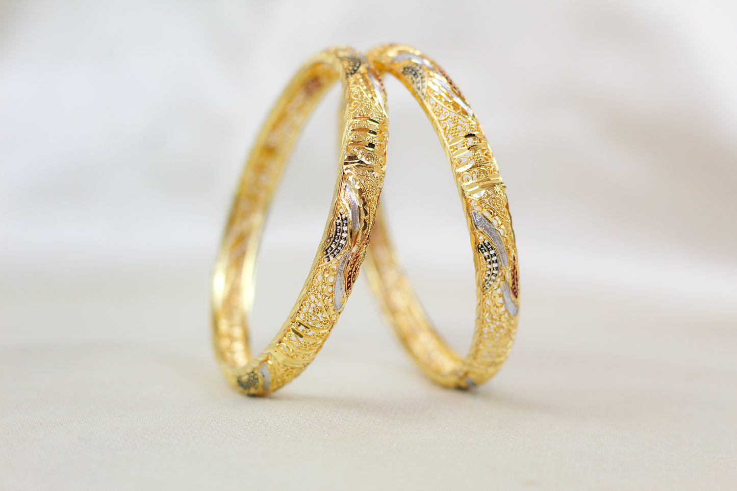 Premium Quality Gold Brass Kangan (set of 2)