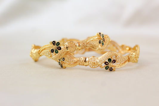 Premium Quality Gold Brass Kangan (set of 2)