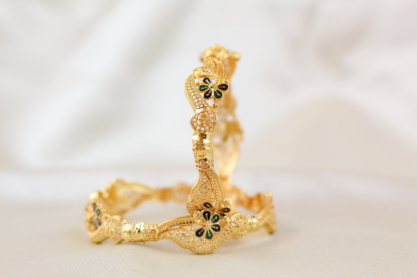 Premium Quality Gold Brass Kangan (set of 2)