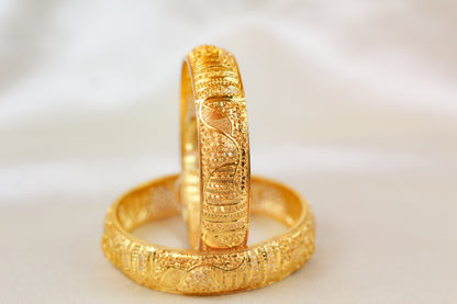 Premium Quality Gold Brass Kangan (set of 2)