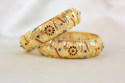 Premium Quality Gold Brass Kangan (set of 2)