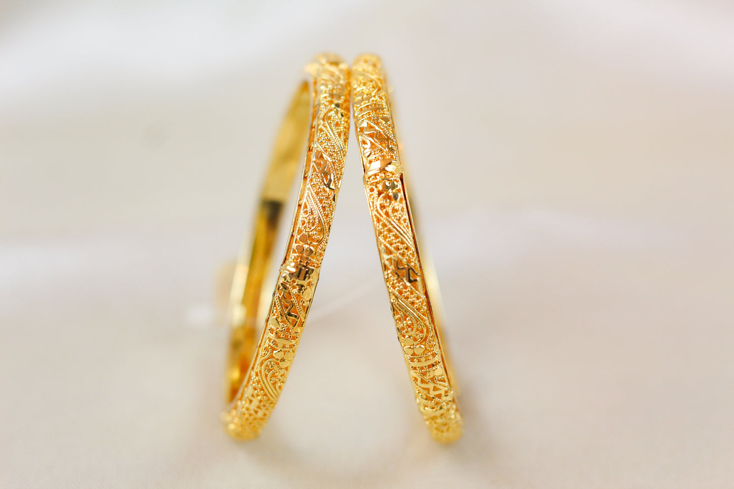 Premium Quality Gold Brass Kangan (set of 2)