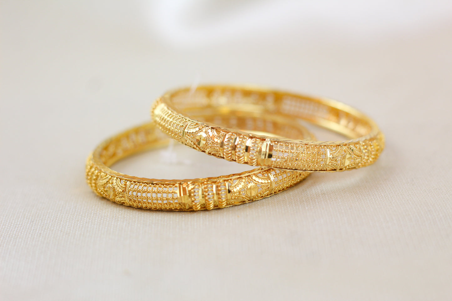 Premium Quality Gold Brass Kangan (set of 2)